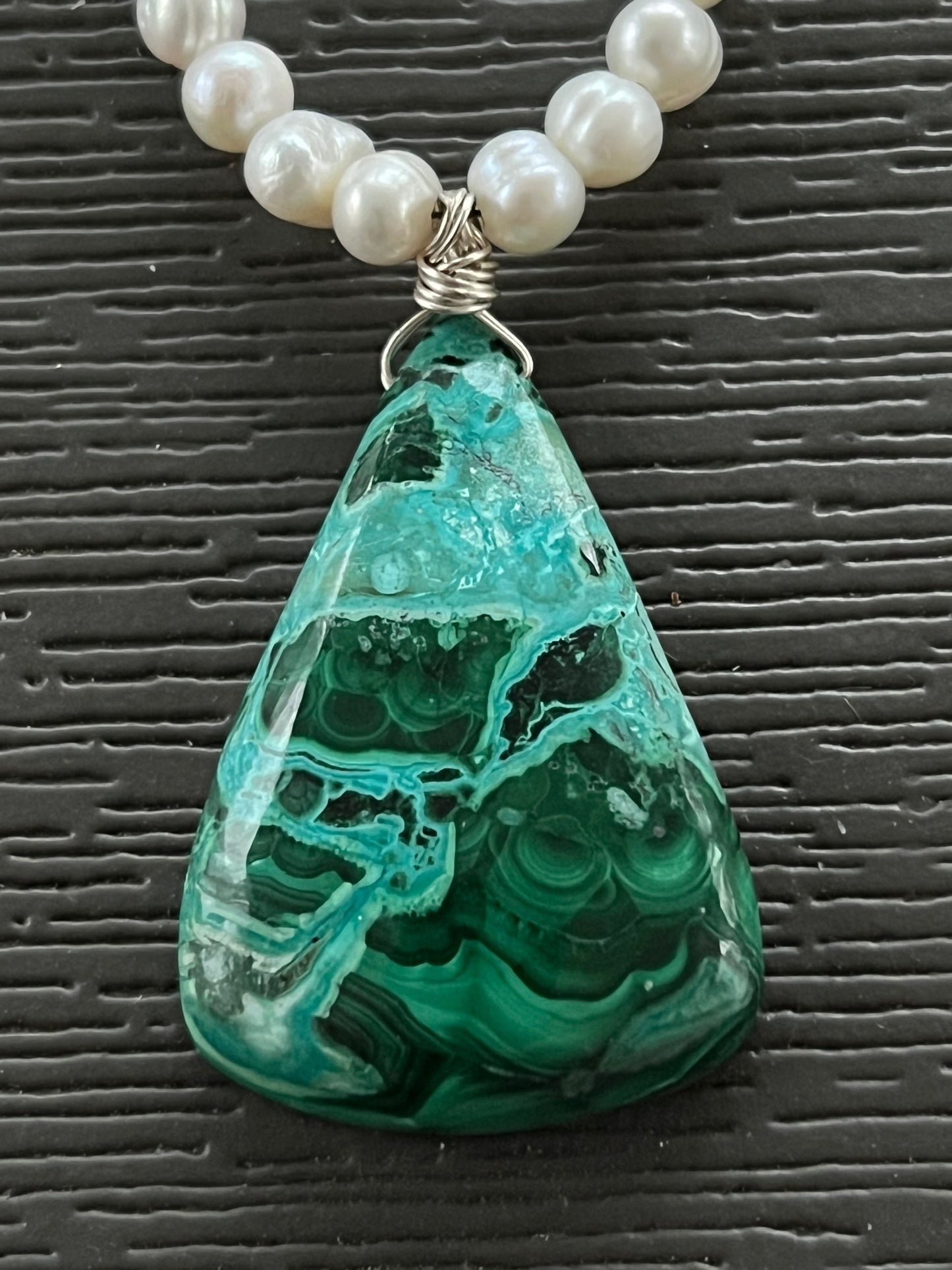 Pearl Necklace with Malachite Drop